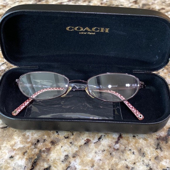 Coach Glasses Della (128) Burgundy - Picture 5 of 10